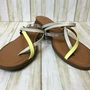 A New Day Jasmine Strappy Silver Wedge Sandals Yellow 9